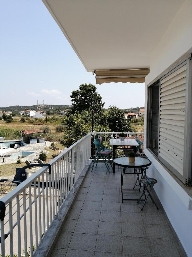Elef Apartment Paralia Dionysiou Exterior photo